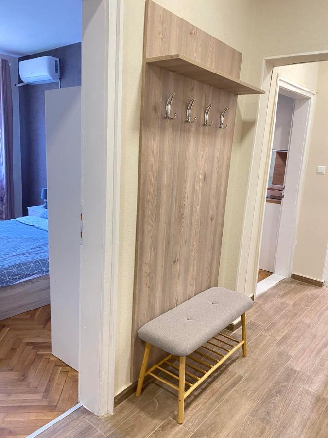 Apartment Little Vienna Ruse Bagian luar foto