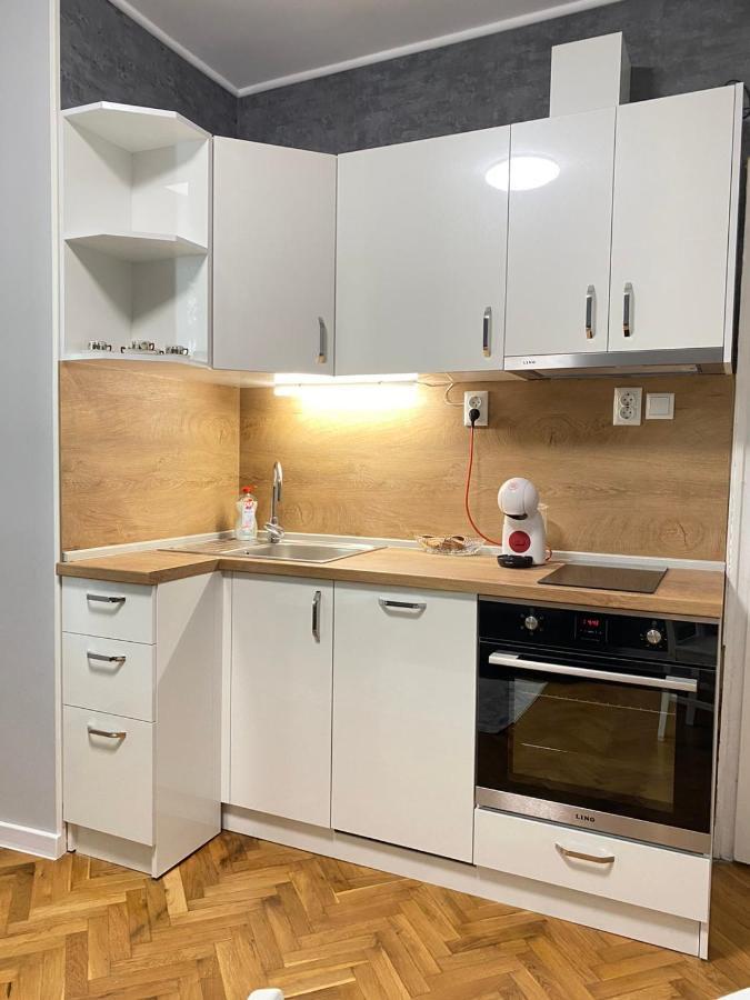 Apartment Little Vienna Ruse Bagian luar foto