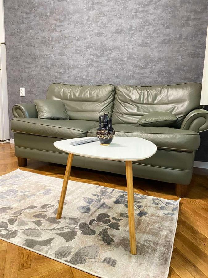 Apartment Little Vienna Ruse Bagian luar foto