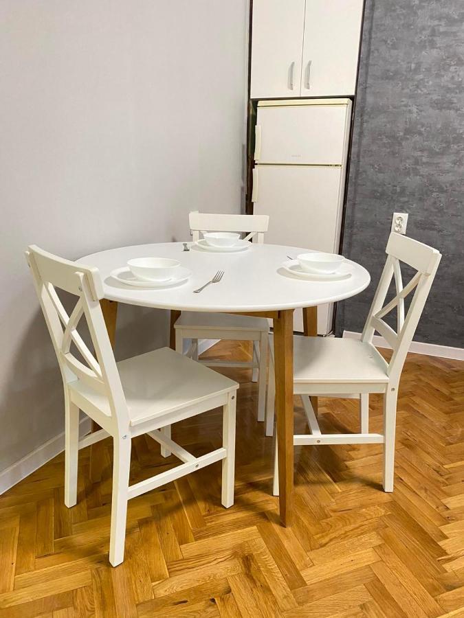 Apartment Little Vienna Ruse Bagian luar foto