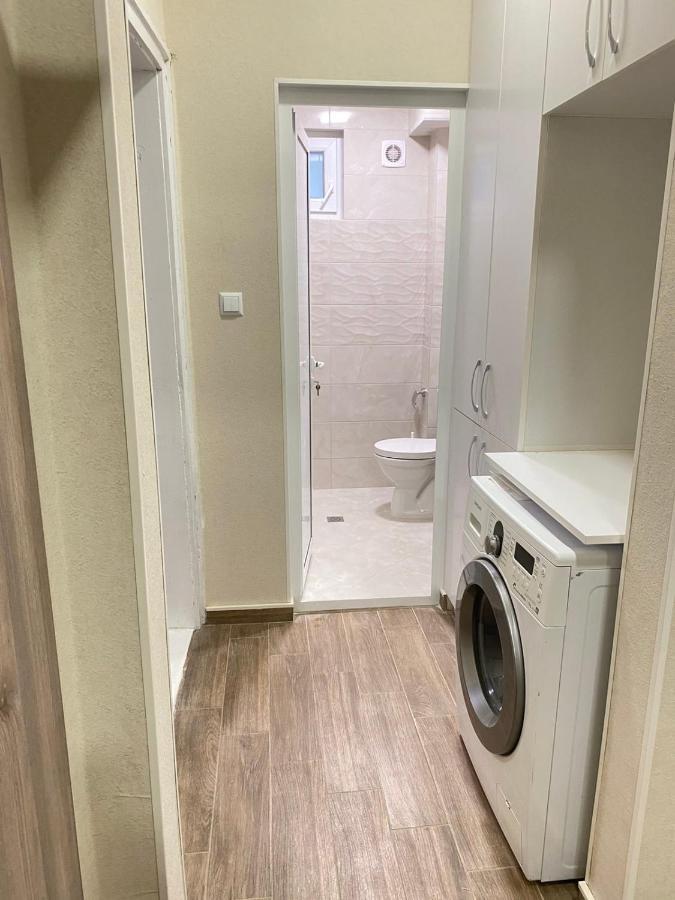 Apartment Little Vienna Ruse Bagian luar foto