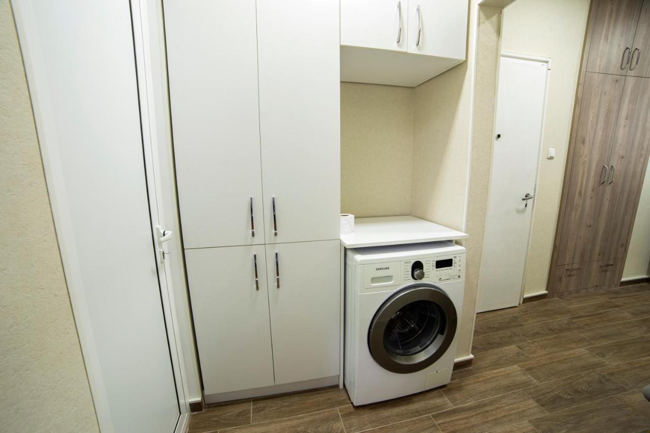 Apartment Little Vienna Ruse Bagian luar foto